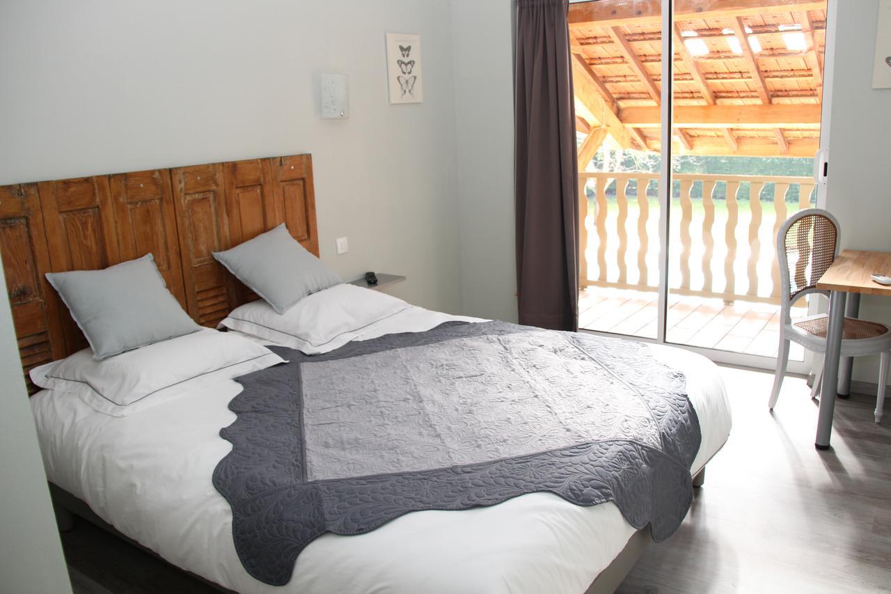 Bed and Breakfast Sous Le Figuier Saint-Siméon-de-Bressieux Exterior foto